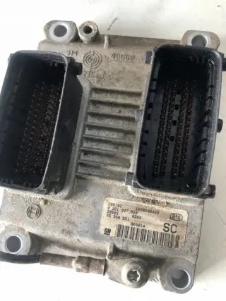 0261207960 Блок управления двигателем Opel Corsa C Арт e9689838, вид 4