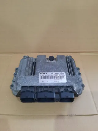 0281012212 8200504296 Блок управления двигателем Renault Laguna 2 Арт e9691855, вид 1