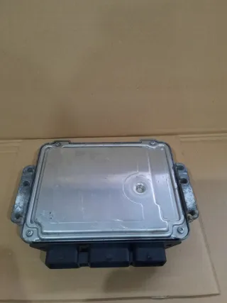 0281012212 8200504296 Блок управления двигателем Renault Laguna 2 Арт e9691855, вид 3