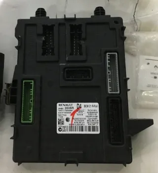 284B13506R 237106468R 487005384R 237109963R 0281034051 Блок управления двигателем Renault Megane 4 Арт e9692000, вид 2