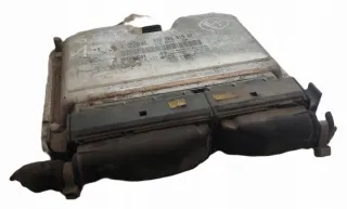 0281010497 Блок управления двигателем Volkswagen Golf 4 Арт e9694919, вид 1