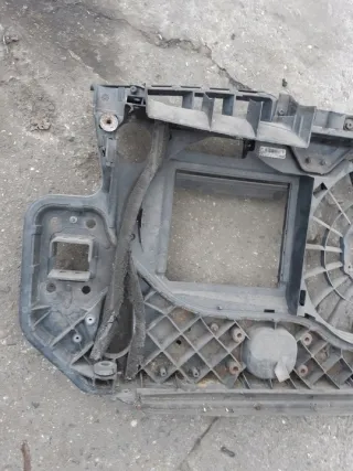  Передняя панель крепления облицовки (телевизор) Audi A6 C6 (S6,RS6) Арт e9704346, вид 2