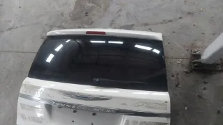  Крышка багажника (дверь 3-5) Chrysler Voyager 5 Арт e9708403, вид 2