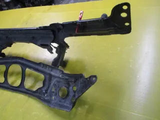 8202832 Передняя панель крепления облицовки (телевизор) BMW 3 E46 Арт e9717275, вид 3
