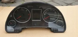 8E0920900K Щиток приборов (приборная панель) Audi A4 B6 Арт e9720050, вид 2