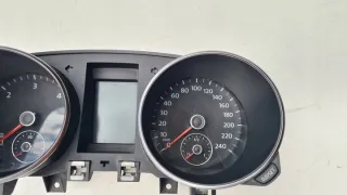  5K0920870C Щиток приборов (приборная панель) Volkswagen Golf 6 Арт e9721092, вид 2