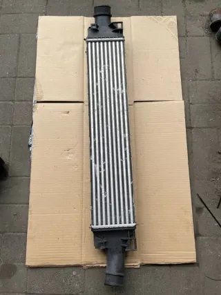  Интеркулер Audi A4 B9 Арт e9746711, вид 1