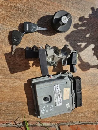 P05094158AD 05094158AD Блок управления двигателем Jeep Cherokee KK Арт e9750308, вид 1
