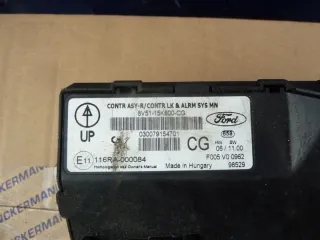 8V51-15K600-CG Блок управления двигателем Ford Fiesta 5 Арт e9762136, вид 2