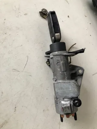 0261206140 036906032 Блок управления двигателем Volkswagen Golf 5 Арт e9762993, вид 3