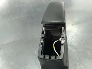 8-127-320 Подлокотник Renault Scenic 3 Арт e9769648, вид 8