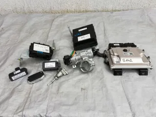 39199-04AG0 Блок управления двигателем Kia Ceed 3 Арт e9771454, вид 1