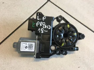 82450-J7015 Моторчик стеклоподъемника Kia Ceed 1 Арт e9772988, вид 1
