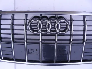 83A853651B 83A853651C Решетка радиатора Audi Q3 1 Арт e9773889, вид 7