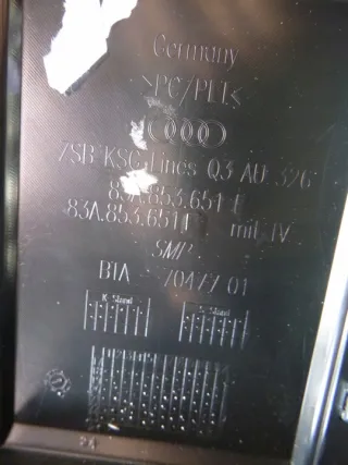 83A853651E Решетка радиатора Audi Q3 1 Арт e9773967, вид 3