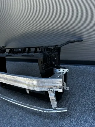 83A805594J, Передняя панель крепления облицовки (телевизор) Audi Q3 1 Арт e9775686, вид 2