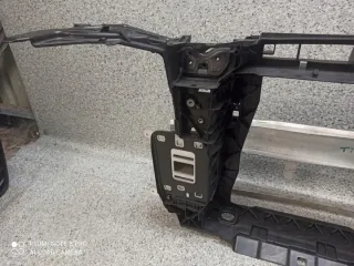 83A805594J Передняя панель крепления облицовки (телевизор) Audi Q3 1 Арт e9775687, вид 6