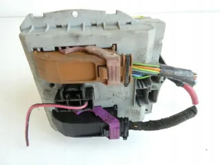 46752706 Блок предохранителей Fiat Doblo 1 Арт e9781847, вид 3