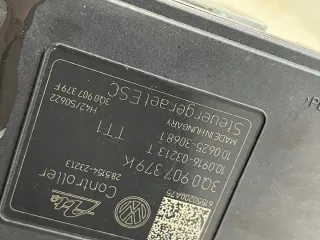 3Q0907379K Блок ABS Volkswagen Passat B8 Арт e9784262, вид 3