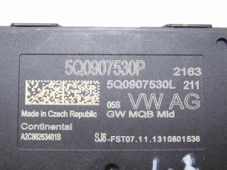 5Q0907530P Блок предохранителей Volkswagen Golf 7 Арт e9791208, вид 2