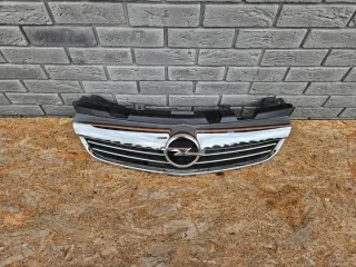 2008-2014 Решетка радиатора Opel Zafira B Арт e9804635, вид 1