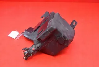 8V51-14B144-BA Блок предохранителей Ford Fiesta 5 Арт e9805808, вид 4