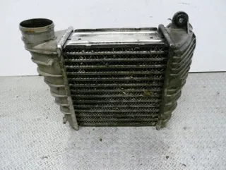 1J0145805D Интеркулер Audi A3 8L Арт e9815857, вид 2