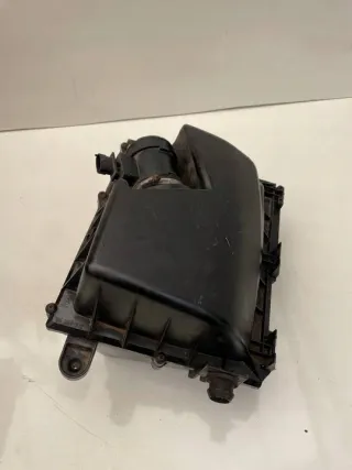 55350912 55350048 Корпус воздушного фильтра Opel Vectra C  Арт e9817374, вид 1