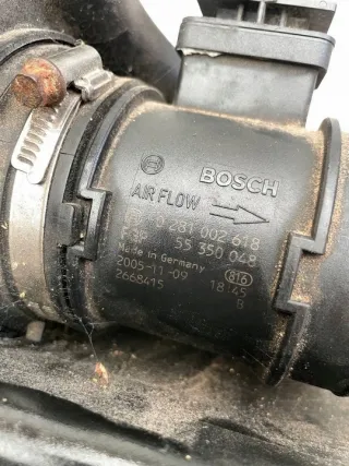 55350912 55350048 Корпус воздушного фильтра Opel Vectra C  Арт e9817374, вид 7