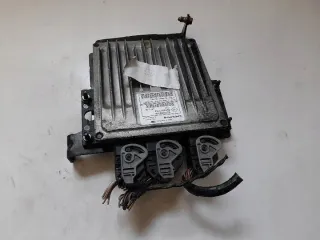 8200399038 Блок управления двигателем Renault Clio 3 Арт e9820360, вид 4