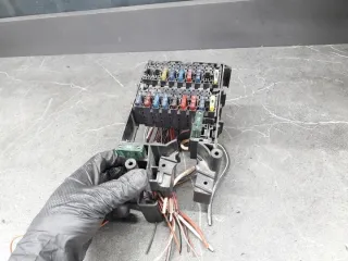 2105450640 Блок предохранителей Mercedes E W210 Арт e9827469, вид 6