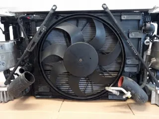322248929 32249742 32339488 31657360 31338306 32222071 32222269 32138990 31657302 31651830 31420206 31387309 31391252 Передняя панель крепления облицовки (телевизор) Volvo S90 2 Арт e9834596, вид 8