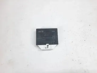 9472522 1828604715 E150343 Блок управления (другие) BMW 5 G30/G31 Арт e9840273, вид 1