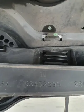 93452299 214B37781R Решетка радиатора Opel Vivaro B Арт e9866992, вид 9