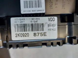 2K0920875E Щиток приборов (приборная панель) Volkswagen Caddy 3 Арт e9891082, вид 2