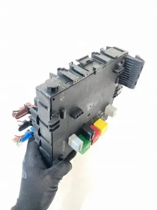 13205774 03135249 Блок предохранителей Opel Vectra C  Арт e9898093, вид 2