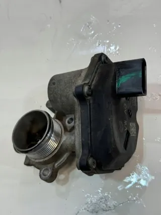04L131501C 04L131501C, Клапан EGR Volkswagen Golf 7 Арт e9908591, вид 1