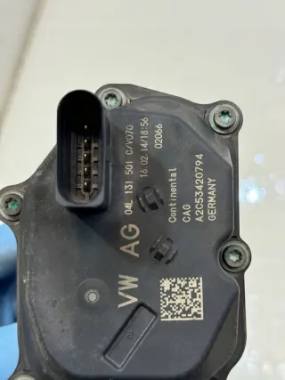 04L131501C 04L131501C, Клапан EGR Volkswagen Golf 7 Арт e9908591, вид 2