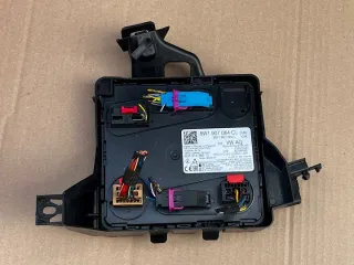 8W1907064CL Блок предохранителей Audi A4 B9 Арт e9914528, вид 1