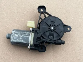 8W0959802 Моторчик стеклоподъемника Audi A4 B9 Арт e9928794, вид 1