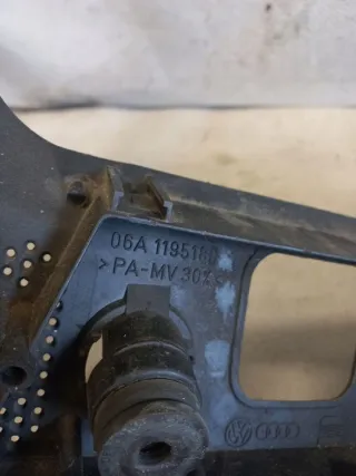 06A119518D Декоративная крышка двигателя Audi A3 8L Арт e9928847, вид 5