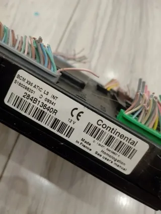 284B13640R Блок предохранителей Renault Megane 3 Арт e9937797, вид 2