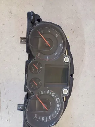 3C0920871K Щиток приборов (приборная панель) Volkswagen Passat B6 Арт e9949614, вид 2