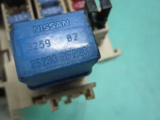 252309F920 Блок предохранителей Nissan Qashqai 1  Арт e10005636, вид 3