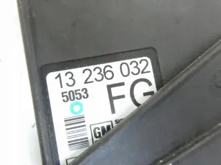 55185364 0281010337 Блок предохранителей Opel Combo C Арт e10005713, вид 2