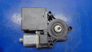 3C0959792C Моторчик стеклоподъемника Volkswagen Passat B7 Арт e10014504, вид 2