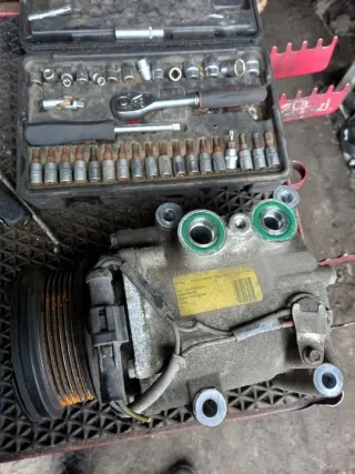 YS4H-19D629-AB Компрессор кондиционера Ford Fiesta 6 Арт e10023735, вид 3