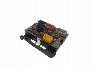 07-11 9663100480 Блок предохранителей Peugeot 308 1 Арт e10034894, вид 6