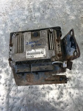 55205621 Блок управления двигателем Opel Zafira B Арт e10040700, вид 1