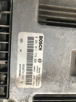 0281011776 8200391966 Блок управления двигателем Renault Megane 2 Арт e10056590, вид 4